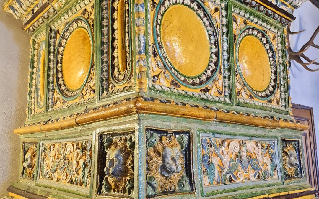 Renaissance-Kachelofen